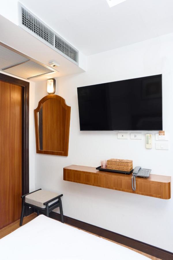 Be Phrasingh Hotel Chiang Mai Exteriör bild