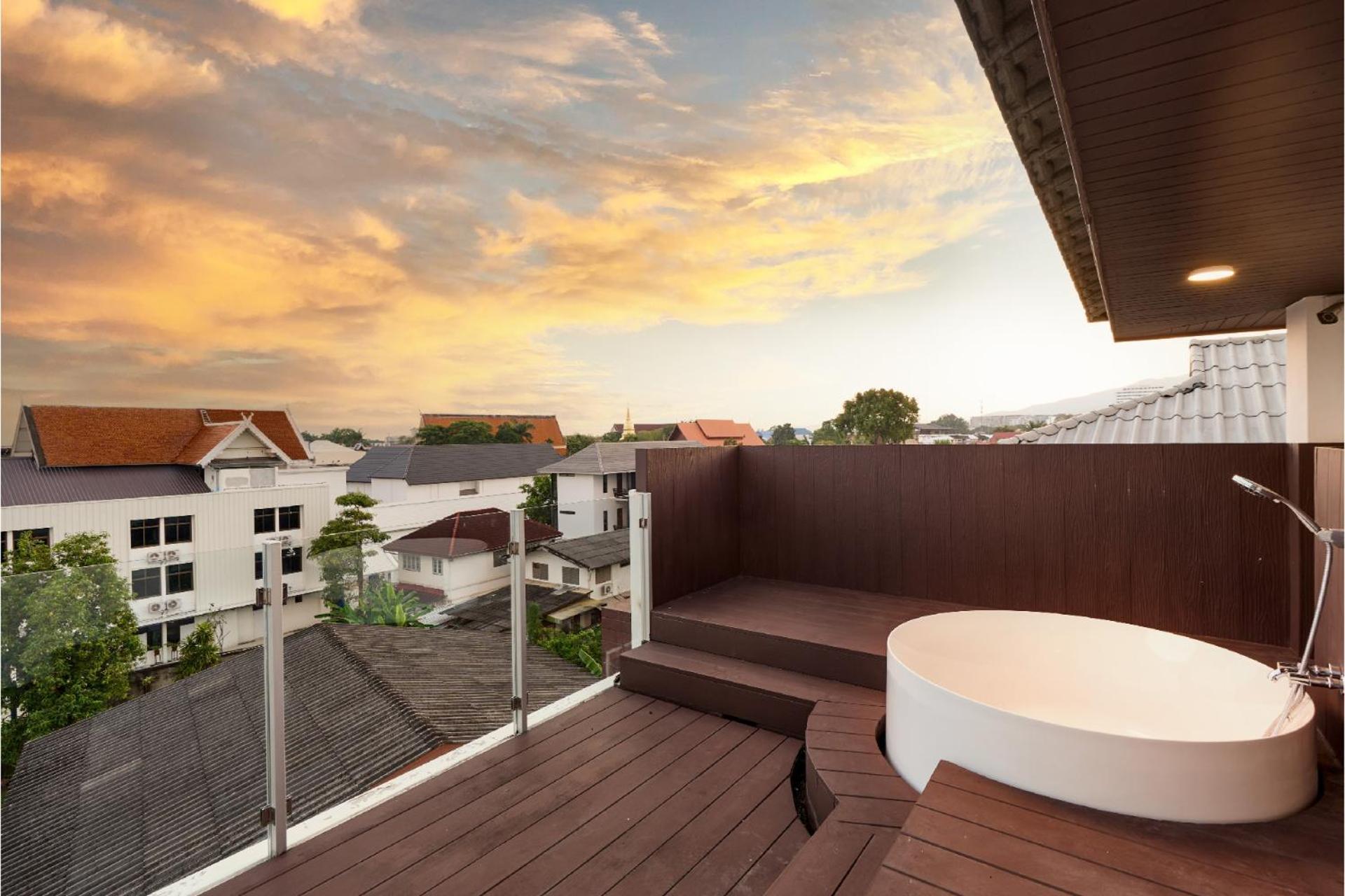 Be Phrasingh Hotel Chiang Mai Exteriör bild